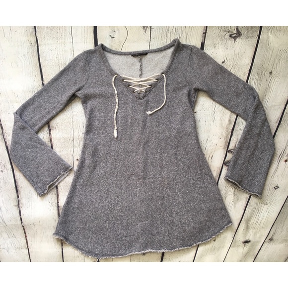 Victoria’s Secret Grey Pullover Sweatshirt - Picture 4 of 13